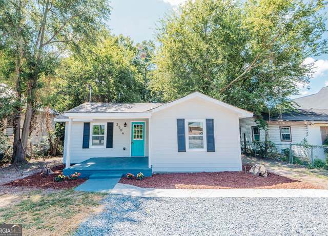 Property at 3584 Log Cabin Dr, Macon, GA 31204, 3 beds, 2 baths