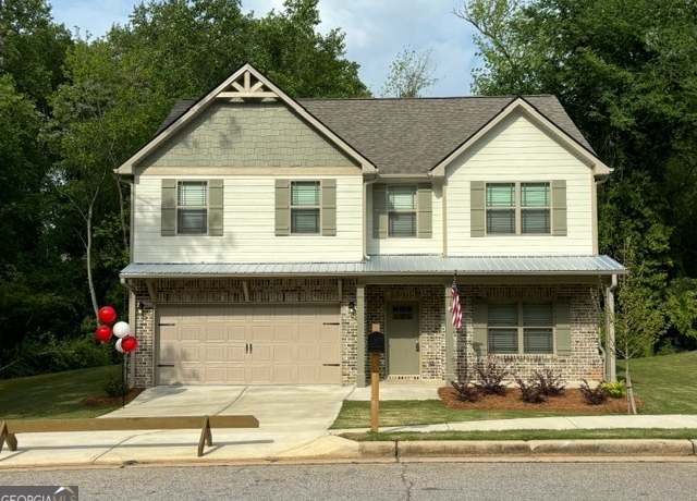 Property at 861 Crescent Ln, Griffin, GA 30224, 4 beds, 2.5 baths