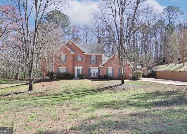 Property at 126 Cameron Pointe Dr, Lagrange, GA 30240, 4 beds, 2.5 baths
