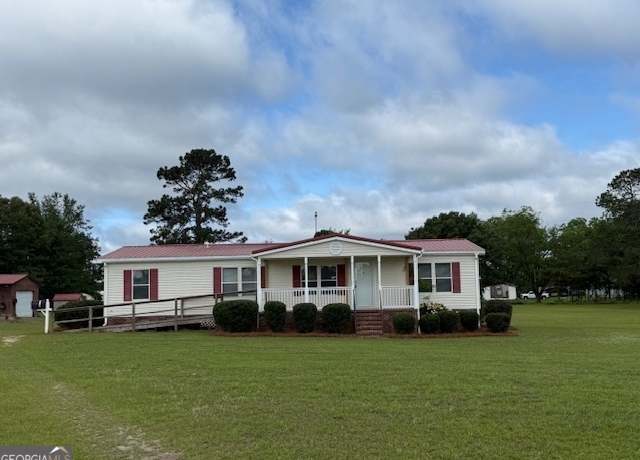 Property at 2395 Wrens Hwy, Thomson, GA 30824, 3 beds, 2 baths