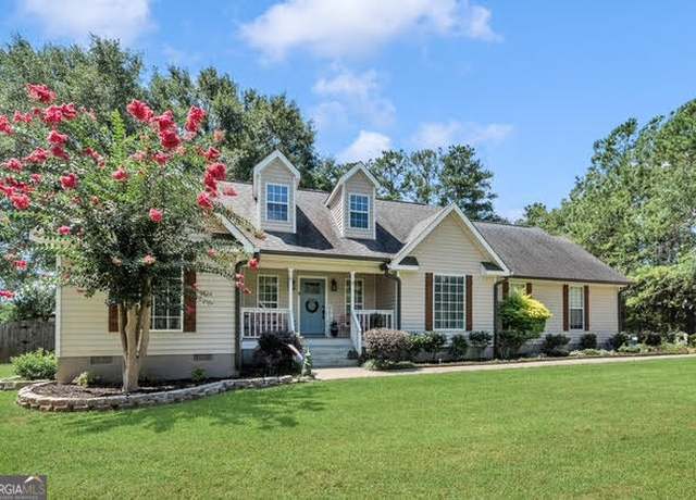 Property at 116 Newport Rd NE, Milledgeville, GA 31061, 3 beds, 2 baths