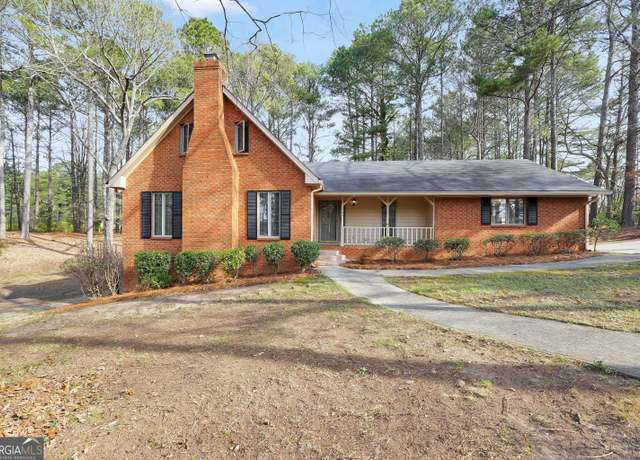 Property at 105 Jasper Dr, Stockbridge, GA 30281, 3 beds, 2 baths