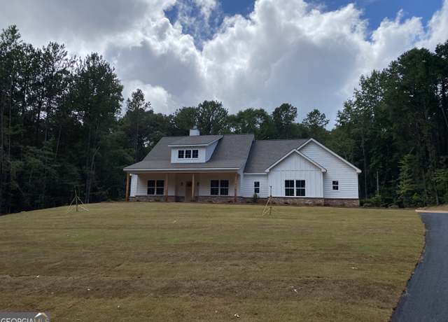 Property at 1570 English Rd, Forsyth, GA 31029, 4 beds, 2.5 baths