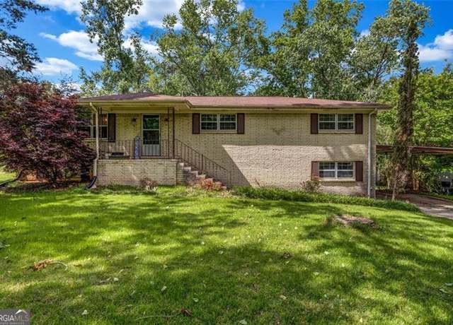 Property at 14300 Veterans Memorial Hwy Unit NONE, Villa Rica, GA 30180, 5 beds, 3 baths