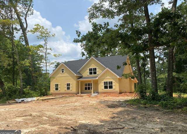 Property at 3715 Lovvorn Rd, Carrollton, GA 30117, 4 beds, 3 baths