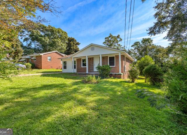 Property at 1324 Spellman Ave, Griffin, GA 30223, 3 beds, 2 baths