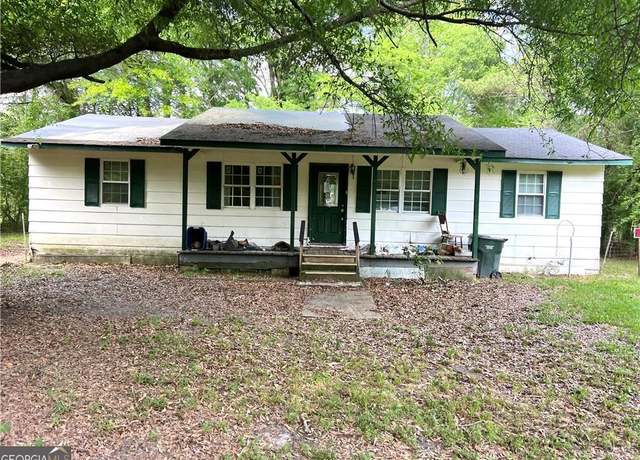 Property at 141 Patterson, Fort Mitchell, AL 36856, 3 beds, 2 baths