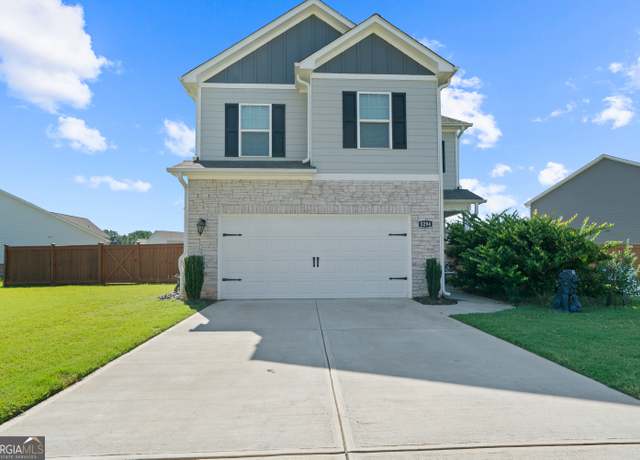 Property at 3294 Bridgewood Dr, Macon, GA 31216, 3 beds, 2.5 baths
