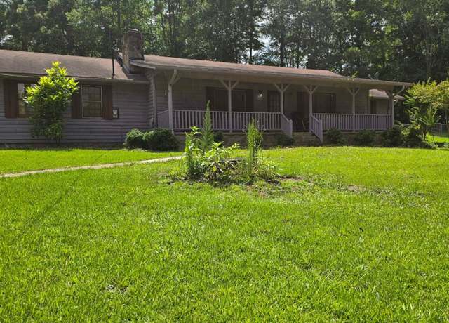 Property at 1714 Rosewood Dr, Griffin, GA 30223, 3 beds, 2 baths