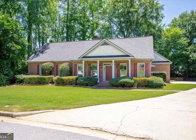 Property at 4482 Persimmon St, Evans, GA 30809, 5 beds, 3.5 baths