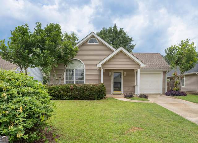 Property at 109 Country Cv, Warner Robins, GA 31088, 3 beds, 2 baths