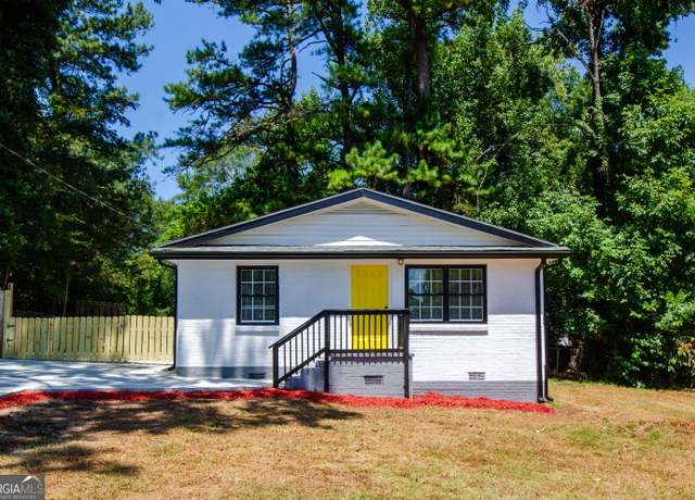 Property at 4244 Lindsey Dr, Decatur, GA 30035, 3 beds, 2 baths