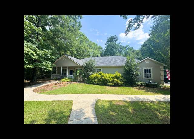Property at 180 Tabor Forest Dr, Oxford, GA 30054, 3 beds, 2.5 baths