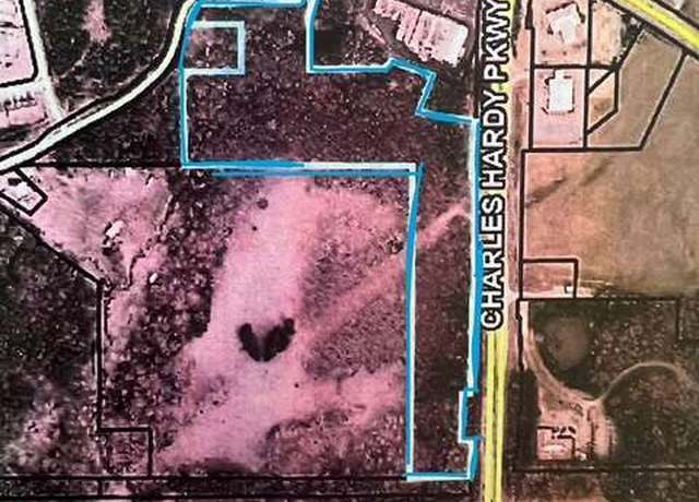 Property at 790 Summerhill Rd, Dallas, GA 30132