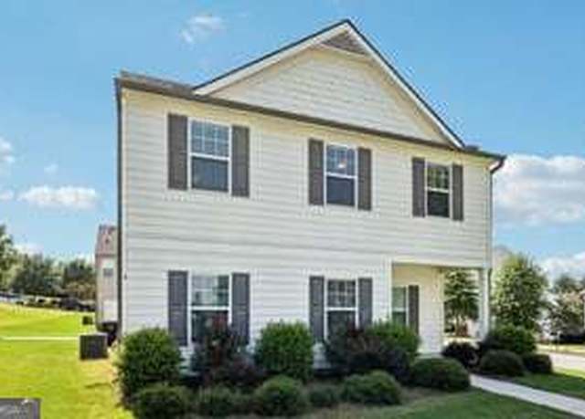 Property at 141 Macalester Dr, Newnan, GA 30265, 3 beds, 2.5 baths
