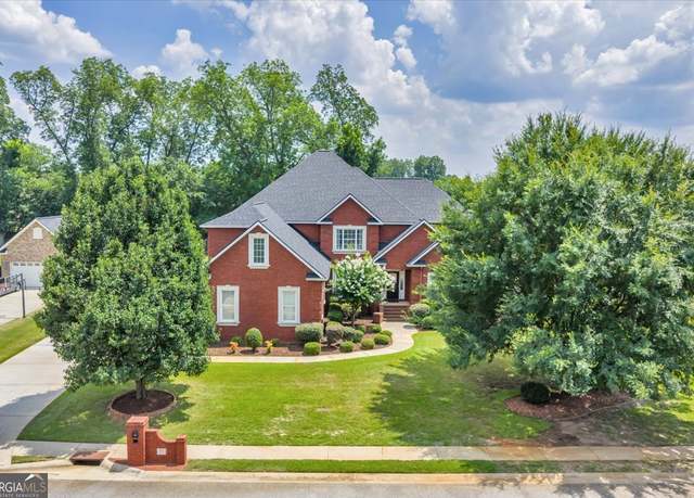 Property at 121 Bridgeway, Warner Robins, GA 31088, 5 beds, 4 baths