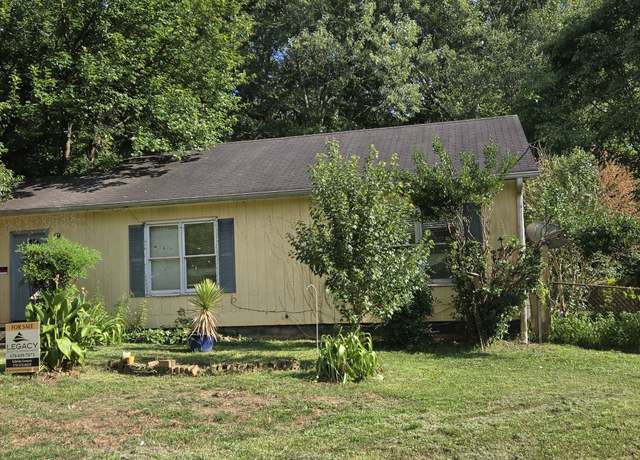 Property at 436 Tibbetts St, Marietta, GA 30060, 3 beds, 1 bath