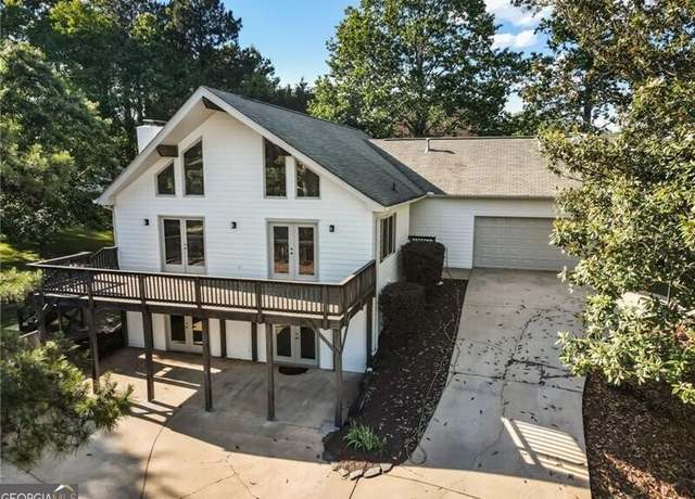 Property at 1875 Bernice Dr, Cumming, GA 30041, 5 beds, 4.5 baths