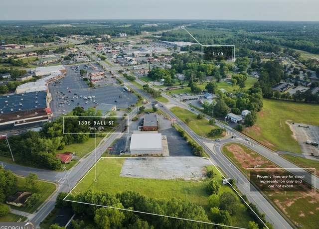 Property at 1335 Ball St, Perry, GA 31069
