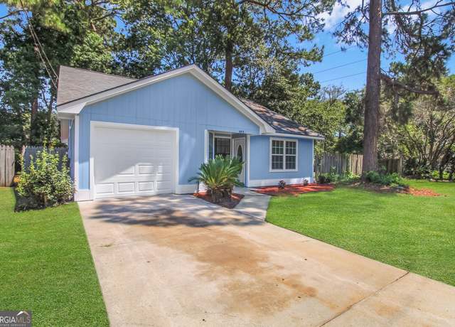 Property at 803 Olive St, Hinesville, GA 31313, 3 beds, 2 baths