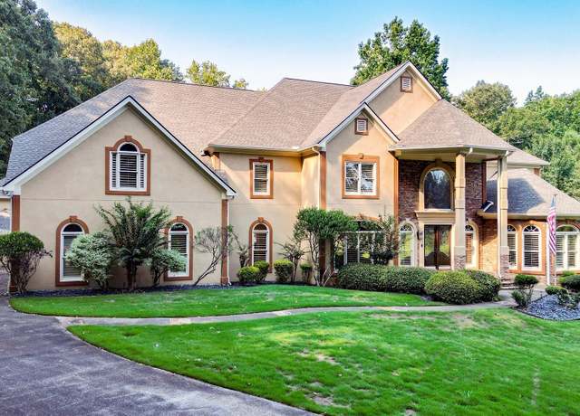 Property at 2269 E Cherokee Dr, Woodstock, GA 30188, 7 beds, 5 baths