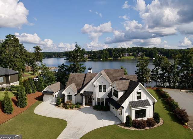 Property at 496 North Cove Dr, Newnan, GA 30263, 4 beds, 3.5 baths