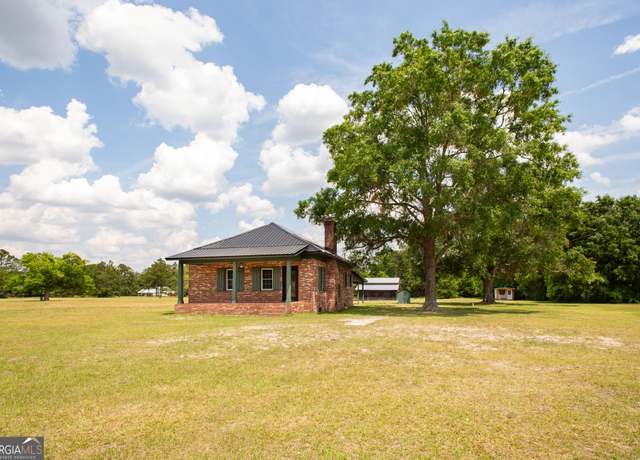 Property at 6562 Kenny Ln, Blackshear, GA 31516, 3 beds, 1 bath