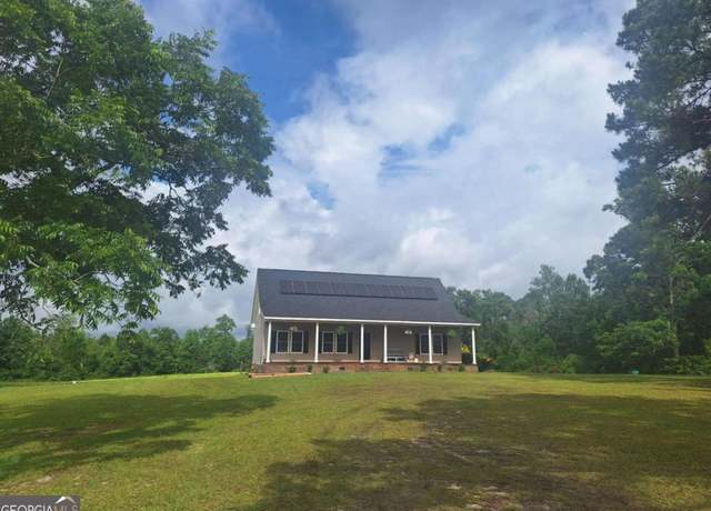 Property at 7641 Nails Ferry Rd, Baxley, GA 31513, 5 beds, 3 baths