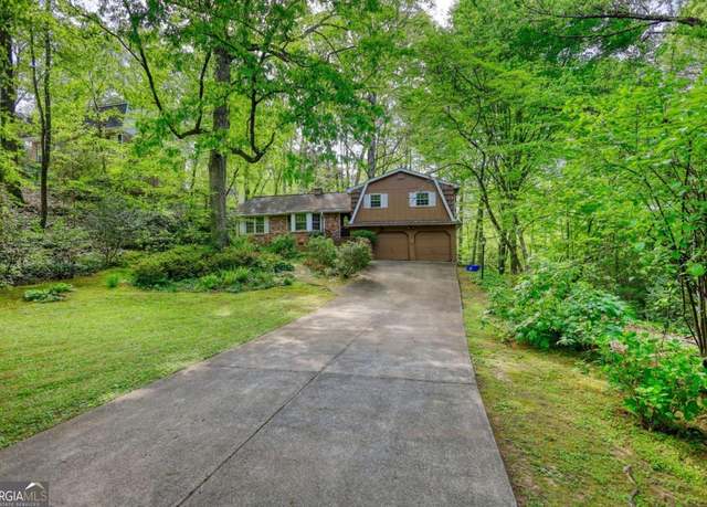 Property at 2520 Overlook Way NE, Atlanta, GA 30345, 4 beds, 2 baths