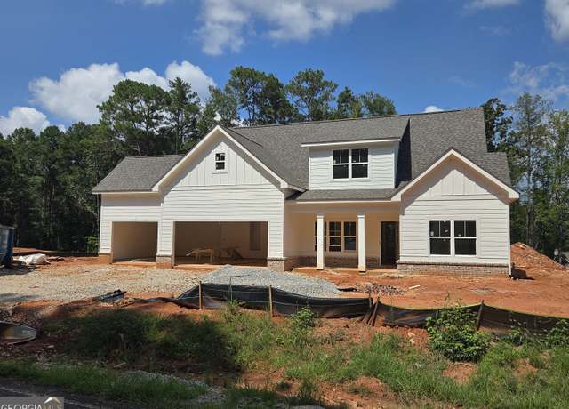 Property at 119 Martin Oaks Blvd, Eatonton, GA 31024, 4 beds, 3 baths