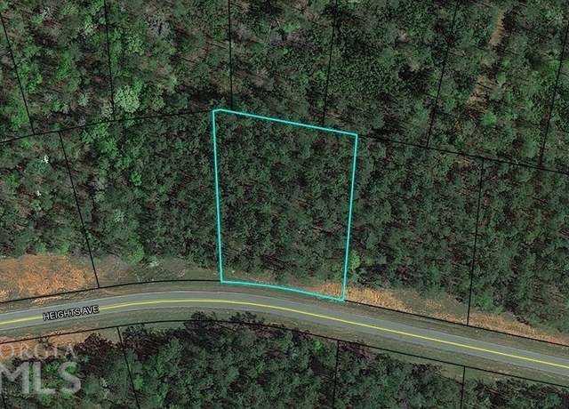 Property at 118 Heights Ave, Forsyth, GA 31029