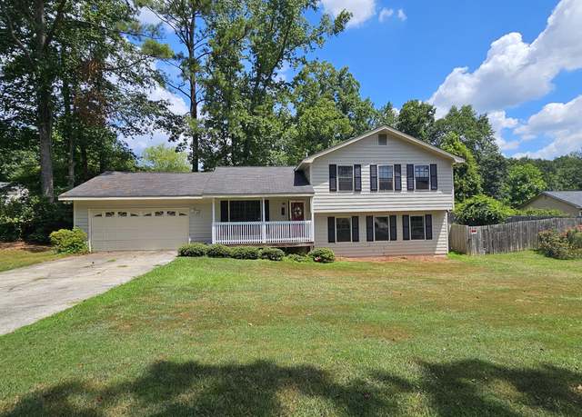 Property at 337 Independence Dr, Jonesboro, GA 30238, 4 beds, 3 baths