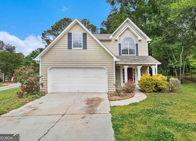 Property at 2320 Crystal Ct, Loganville, GA 30052, 3 beds, 2.5 baths