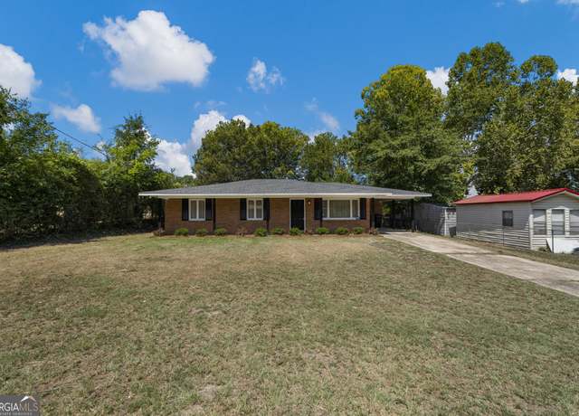 Property at 1813 Huffman Dr, Columbus, GA 31907, 3 beds, 2 baths