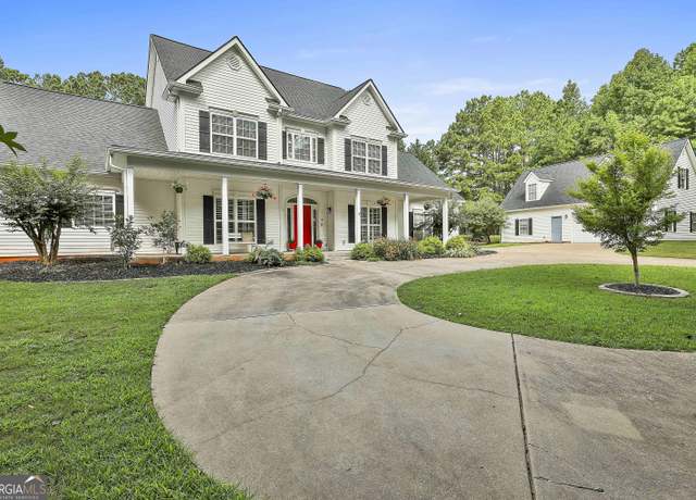 Property at 252 Happy Valley Cir, Newnan, GA 30263, 6 beds, 5 baths