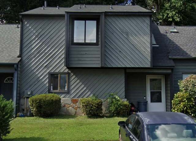 Property at 239 Toweridge Dr SW, Marietta, GA 30064, 2 beds, 2 baths