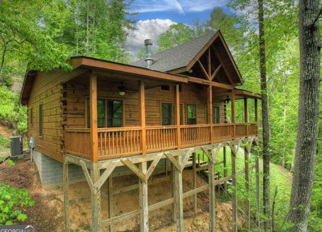 Property at 120 Christopher Dr, Ellijay, GA 30540, 2 beds, 2 baths