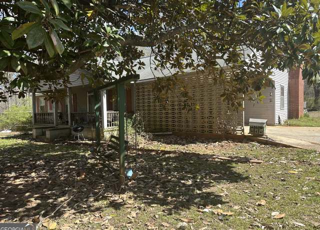Property at 2534 Highway 155 N, Mcdonough, GA 30252, 4 beds, 2 baths