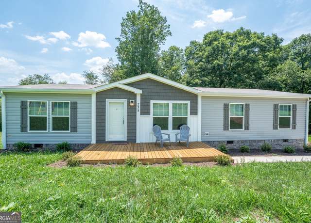 Property at 238 Montego Bay Trl, Clarkesville, GA 30523, 3 beds, 2 baths