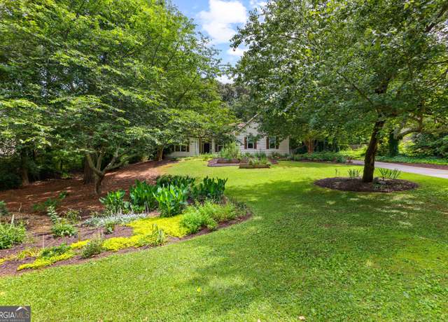 Property at 205 N Strathmore Dr, Sharpsburg, GA 30277, 3 beds, 2 baths