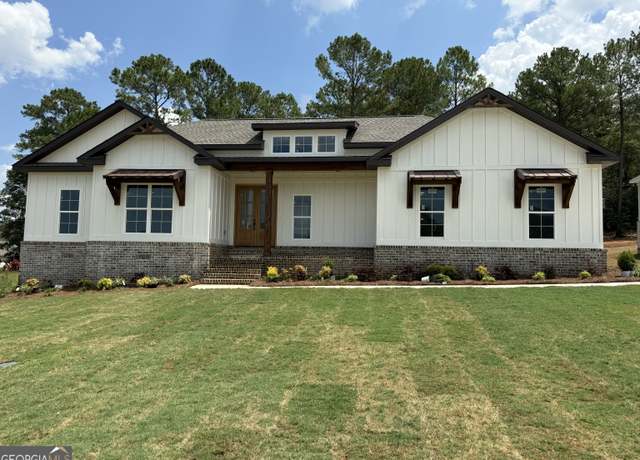 Property at 106 River Ridge Dr, Hawkinsville, GA 31036, 4 beds, 2 baths