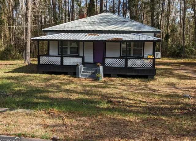 Property at 1209 Bedell Ave, Woodbine, GA 31569, 2 beds, 1 bath