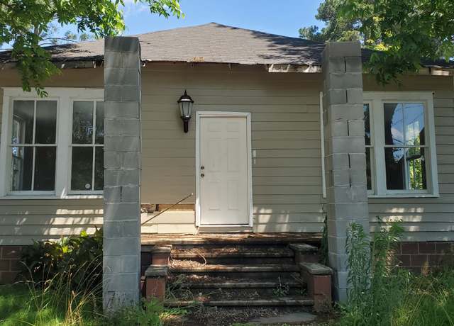 Property at 436 Woolfolk St, Macon, GA 31217, 3 beds, 1 bath