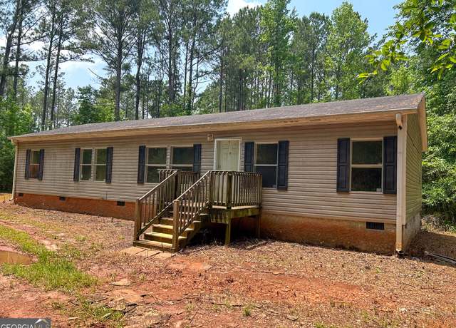 Property at 225 Quail Dr, Greenville, GA 30222, 3 beds, 2 baths