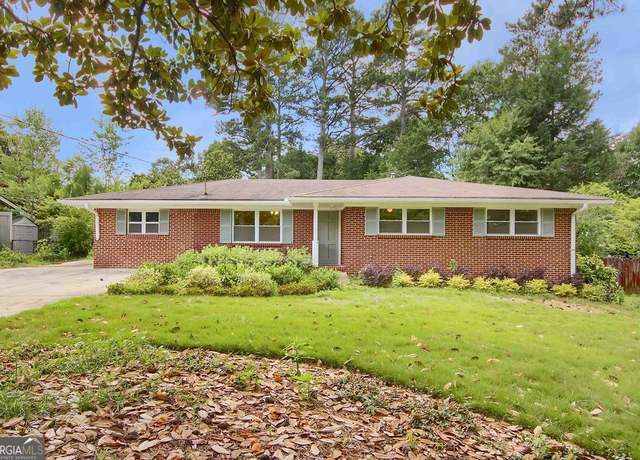 Property at 4102 Barr Cir, Tucker, GA 30084, 3 beds, 2 baths
