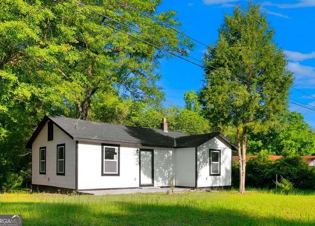 Property at 951 Watson Dr, Columbus, GA 31907, 2 beds, 2 baths
