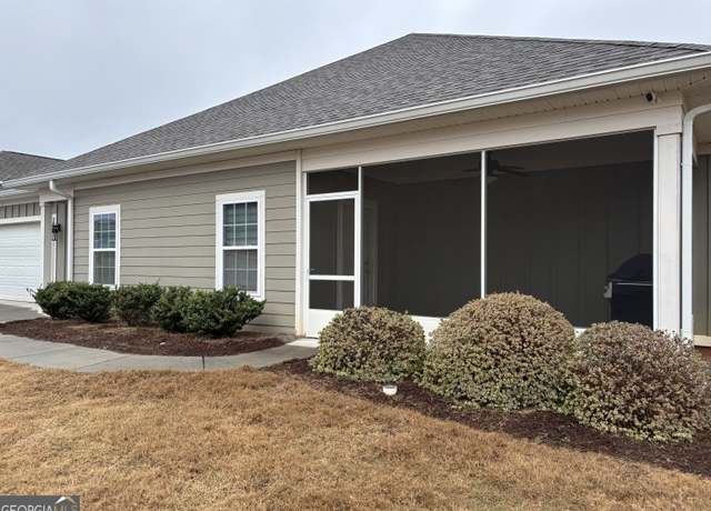 Property at 438 Nandina Ct, Warner Robins, GA 31088, 2 beds, 2.5 baths
