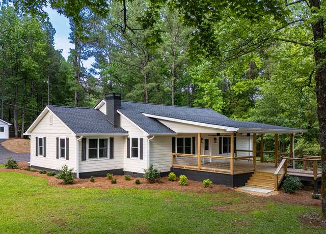Property at 2265 Mobley Bridge Rd, Lagrange, GA 30241, 3 beds, 2.5 baths