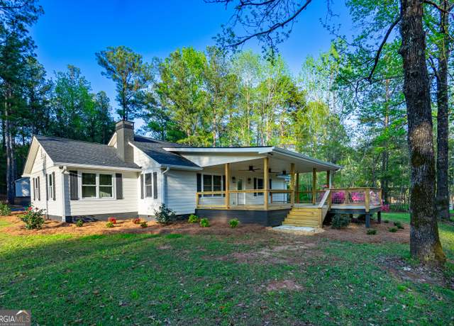 Property at 2265 Mobley Bridge Rd, Hogansville, GA 30230, 3 beds, 2.5 baths