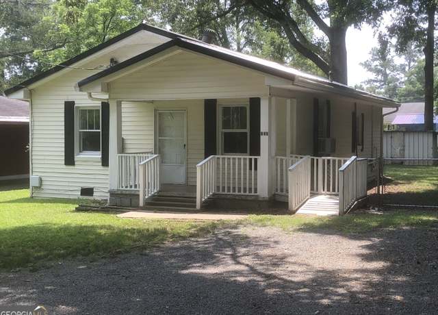 Property at 420 Garrard Ave NW, Rome, GA 30165, 2 beds, 1 bath